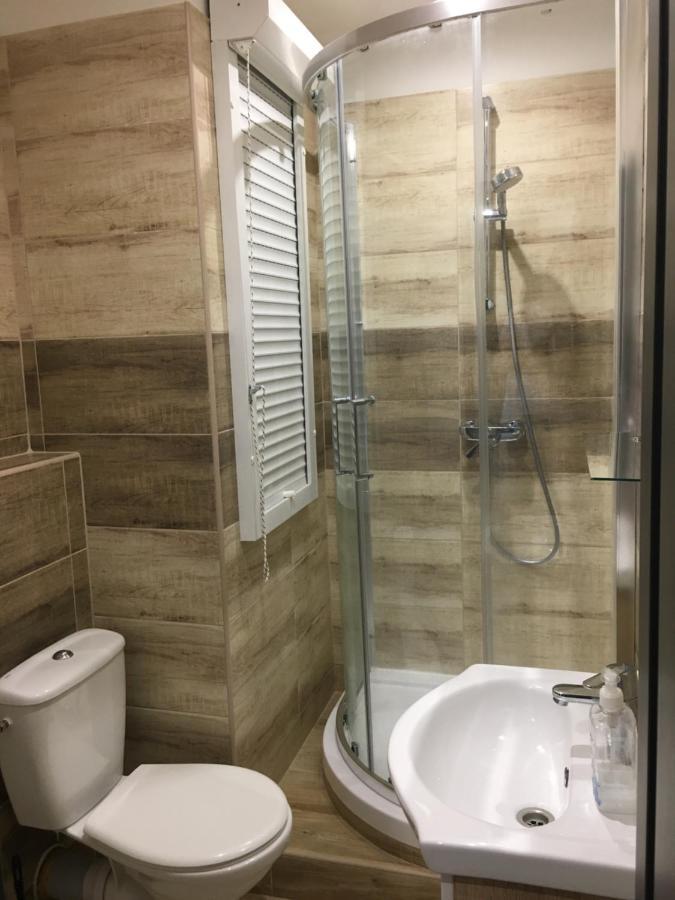 Lovely Studio Apartment Nove Zamky Ngoại thất bức ảnh